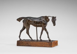 サラブレッドの馬の散歩、首の一部が欠けている、1870 年代初頭。 作： Edgar Degas