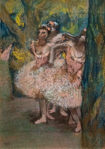 鮭のスカートをはいた3人のダンサー。1904-1906.厚紙にマルフール紙にパステル。 作： Edgar Degas