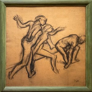 3人の裸のダンサー1895-1900.トレーシングペーパーに木炭。 作： Edgar Degas