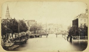 アムステルダムの Zwanenburgwal のビュー
