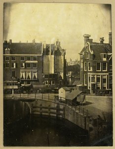 写真家の家から見たアムステルダムのロンディール ゲストハウスの眺め 作： Eduard Isaac Asser
