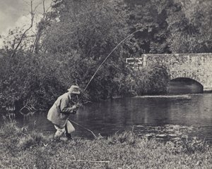 レバートン橋の下（モノクロ写真） 作： Edward Alfred Barton