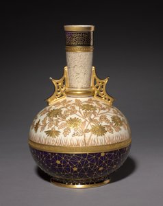 アメリカのファイエンス製造会社製の花瓶、1884-1887年 作： Edward Lycett