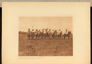 チーフス・イン・ザ・サン・ダンス・パレード - シャイアン 作： Edward S. Curtis