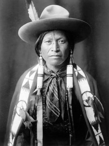 ジカリラ カウボーイ、ニューメキシコ、c. 1905年、写真エドワード・S・カーティス 作： Edward Sheriff Curtis