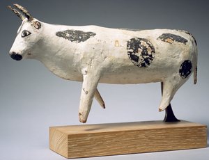 牛か牛、中王国（塗装木材）