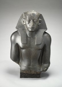 エジプト王セソストリス3世の座像の男性頭部と胴体部 作： Egyptian 13th Dynasty