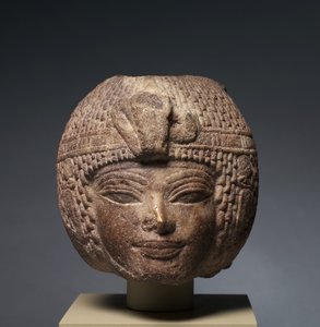 アメンホテプ3世の頭、ラウンドウィッグを着用、紀元前1391-1353年頃 作： Egyptian 18th Dynasty