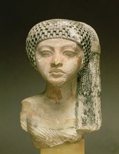 ニューキングダム、アケナテンの家族の王女の頭（石灰岩を塗ったもの）（116813、370210、370211も参照）