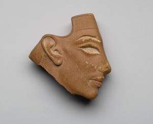 インレイプロファイルヘッド、ニューイングランド、テルエルアマルナ出身、紀元前1353-36年（赤珪岩）