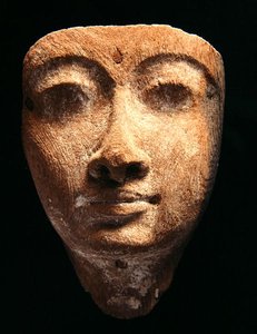 新王国時代のマスク（木材） 作： Egyptian 18th Dynasty