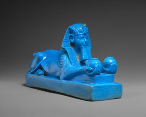 アメンホテプ3世のスフィンクス、おそらく寺院のモデル、紀元前1390年〜1352年頃（トラバーチンの信仰が残っている）