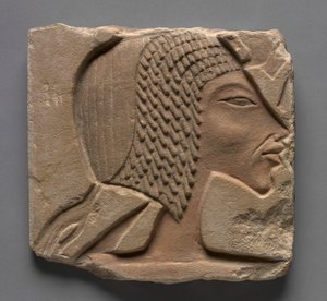 タラタット：ネフェルティティの肖像、紀元前1353-1347年 作： Egyptian 18th Dynasty