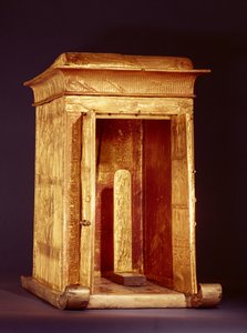 ツタンカーメンのゴールデンシュライン（紀元前1370〜1352年頃）ニューキングダム（板金でジェッソをかぶせた木材）（267767も参照）