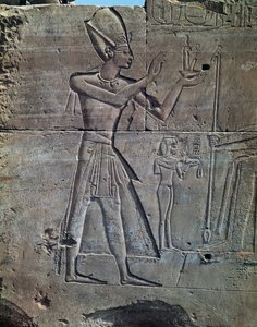 トゥトモセ3世、浮き彫り、カルナック神殿群、アメン神殿（ユネスコ世界遺産リスト 作： Egyptian 18th Dynasty