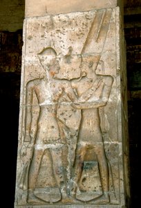 古代エジプトのアート。セティ1世の神殿の柱の低浮彫り 作： Egyptian 19th Dynasty