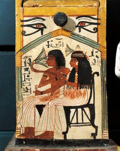 カベケントの木製シャブティボックス、妻と座る故人、詳細 作： Egyptian 19th Dynasty