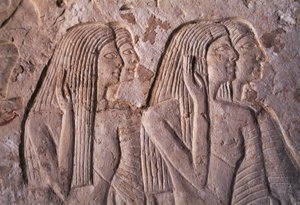 女性たちを描いたレリーフ、レテヤの墓、サッカラ、エジプト、エジプト文明、新王国時代、第十九王朝 作： Egyptian 19th Dynasty