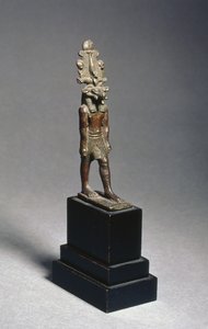雄羊の頭を持つ神、ハルサフェスの像 後期、前600年頃（ブロンズ 作： Egyptian 26th Dynasty
