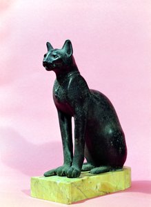 猫の彫刻（後期）（ブロンズ