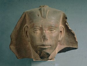 旧王国アブローシュ出身のジェフデフレ王の頭、紀元前2565-2558年頃（石英）（50746も参照）