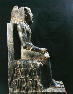 エジプト第4王朝、ファラオ・カフラーの像（写真 作： Egyptian 4th Dynasty
