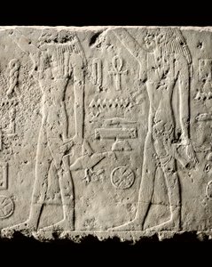 ペヘヌカのレリーフの詳細、古王国時代、前2465～2323年（石灰岩）（440565、440566、440559、440564も参照
