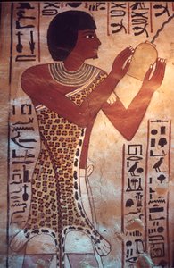 古代エジプト、セヌファーの墓、テーベ、ルクソール、壁画、葬儀の宴を司るセヌファーの息子、豹の皮の衣を身にまとっている。 作： Egyptian Egyptian