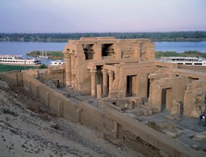 エジプトの古代遺跡：コムオンボの神殿の眺め。紀元前2世紀。アスワン。エジプト