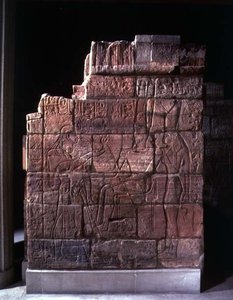 アスペルタの壁（石） 作： Egyptian Egyptian
