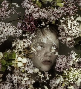 桜の子 2015年（スクリーンプリント） 作： Elinleticia Högabo