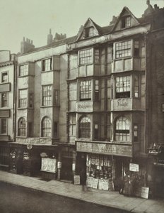 1879年ロンドン、134-136 Aldersgate Street 作： English Photographer