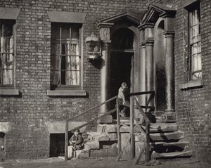 オールド・リバプールの一角（モノクロ写真 作： English Photographer