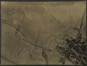 第一次世界大戦の塹壕の空撮、1918年