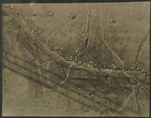 第一次世界大戦の塹壕の空撮、1918年