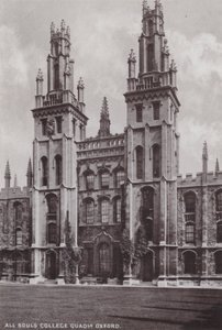 All Souls College Quadrangle Oxford 作： English Photographer