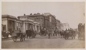 Apsley House、ハイドパークコーナー、ロンドン 作： English Photographer