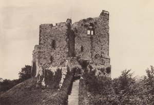 アランデル: 城の砦 (白黒写真) 作： English Photographer