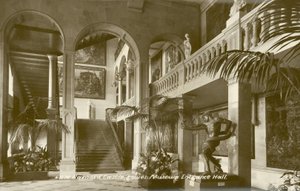ボウズ博物館（ダーラム州バーナード・キャッスル）（モノクロ写真 作： English Photographer