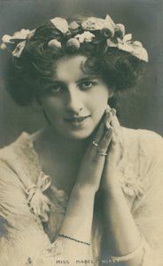 舞台の有名人：ミスメイベルハースト、1903-08年 作： English Photographer