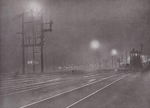 夜のクラパムジャンクション 作： English Photographer