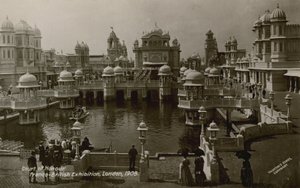 名誉裁判所、フランコブリティッシュ展、ロンドン、1908 作： English Photographer
