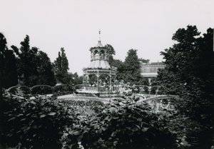 Cremorne Gardens;ロンドン：オーケストラ 作： English Photographer