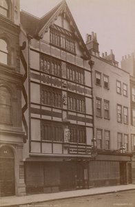 クロスビーホール、ビショップスゲート、ロンドン 作： English Photographer