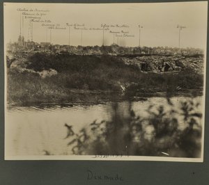 ディクスムード、1916-19年頃 作： English Photographer