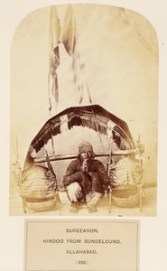 J.フォーブスワトソン著、インド人民のバンデルクンド、アラハバードのデュリーアホン、ヒンドゥー、1868年出版（アルブメンプリント） 作： English Photographer
