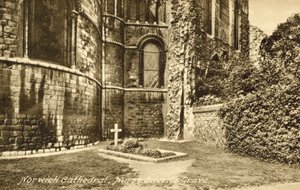 エディスカヴェルの墓、ノーリッチ大聖堂、ノーフォーク 作： English Photographer