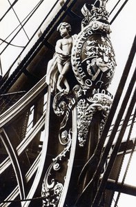 HMSビクトリーの首長 作： English Photographer