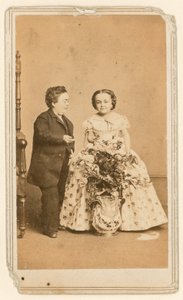 トムサム将軍と彼の妻 作： English Photographer