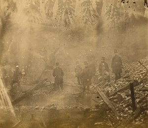 ロンドン女王陛下劇場：ピットの中心 作： English Photographer